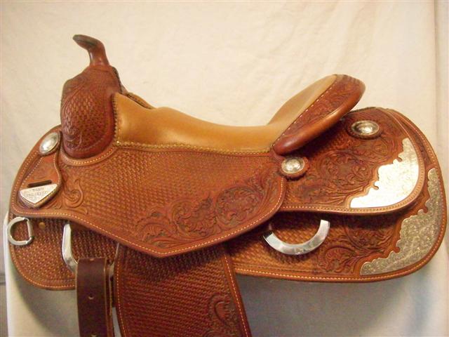 Used Saddle:- Image Number:0
